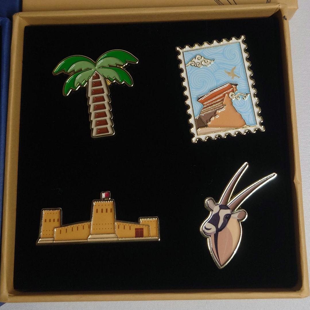 万博 カタール パビリオン ピンバッジ 3種セット - メルカリ