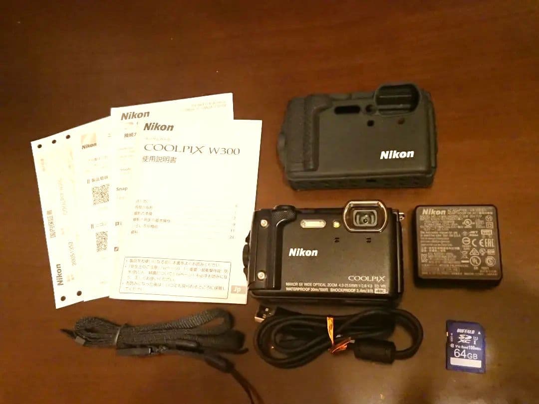 Nikon COOLPIX W300 防水デジタルカメラ　セット 口コミ】水深30Mまで潜れる！Nikonの防水カメラCOOLPIX W300をレビュー