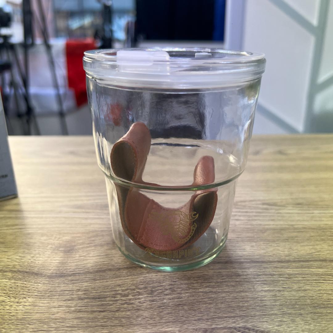 聖闘士星矢のガラス製コップ12個