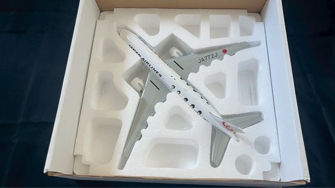 JAL 嵐ジェット Beautiful World B777-246 1/200 - メルカリ