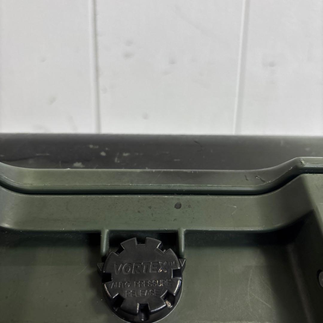 米軍放出品　HARDIGG STORM CASE IM2400 ODグリーン　②