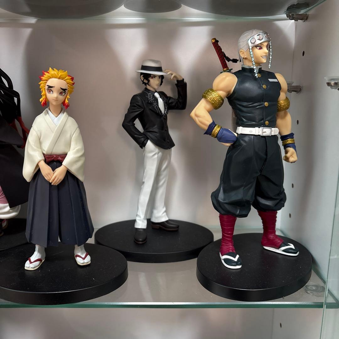 鬼滅の刃フィギュア 12体まとめ売り - メルカリ