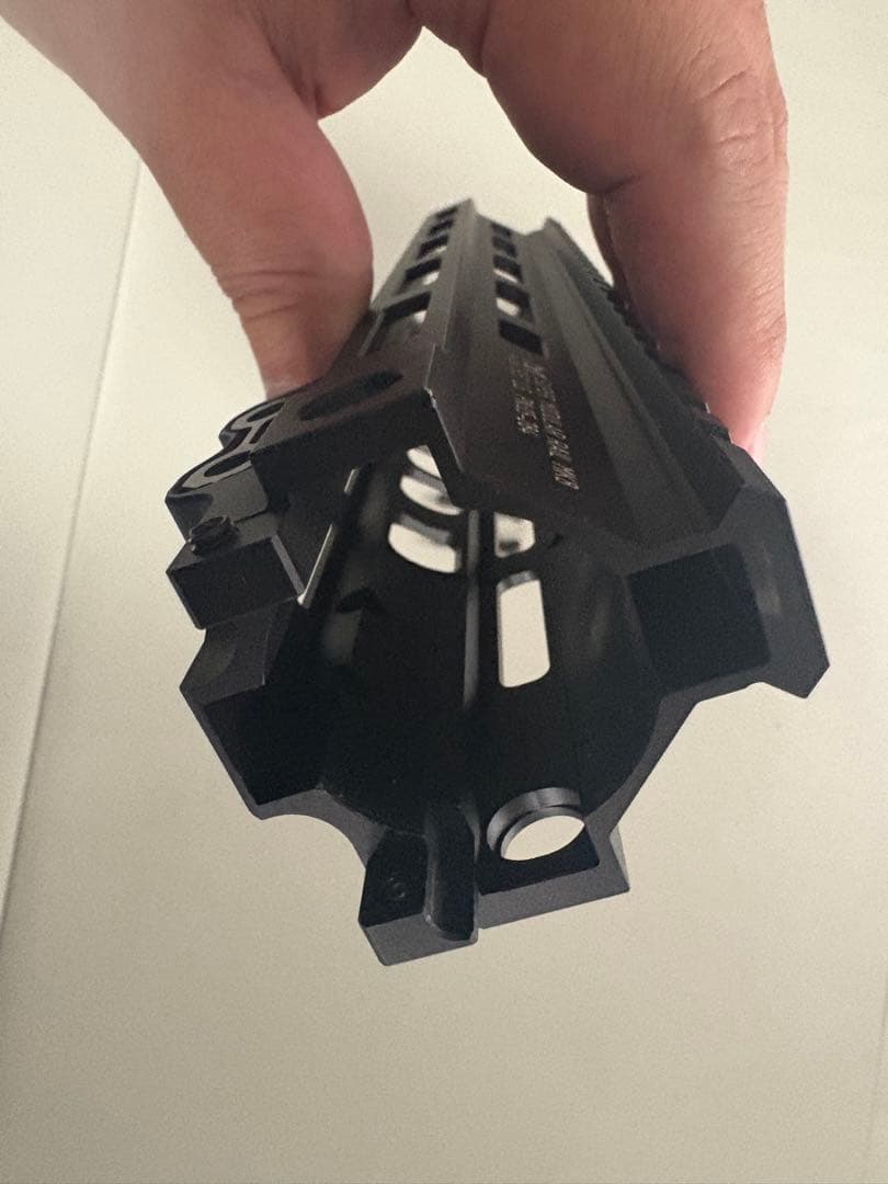 5KU GEISSELEタイプ SMR Mk8 M-LOKハンドガード9.5in