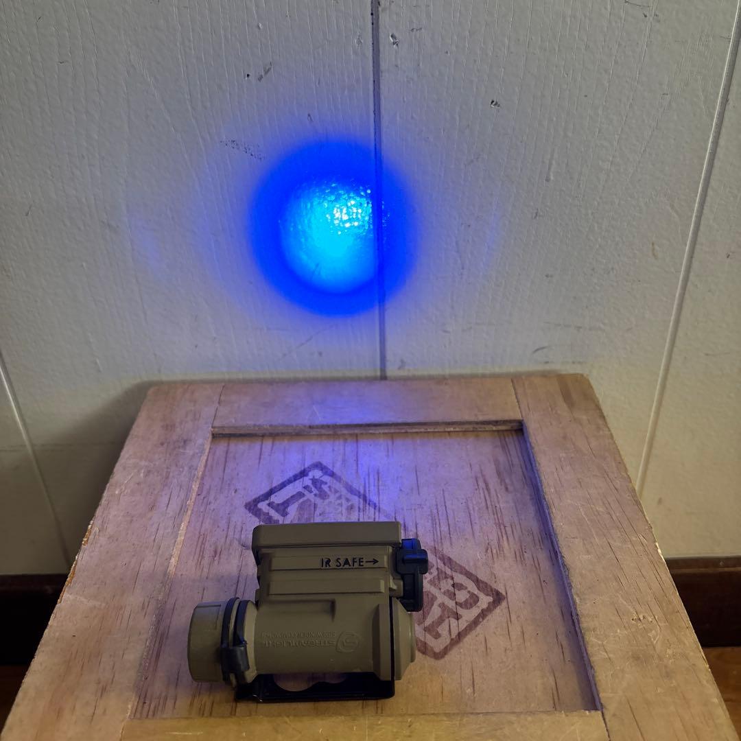 米軍　実物STREAMLIGHT SIDEWINDER COMPACT II
