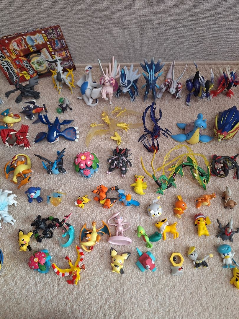 モンコレ フィギュア セット ケース ポケモン まとめ売り