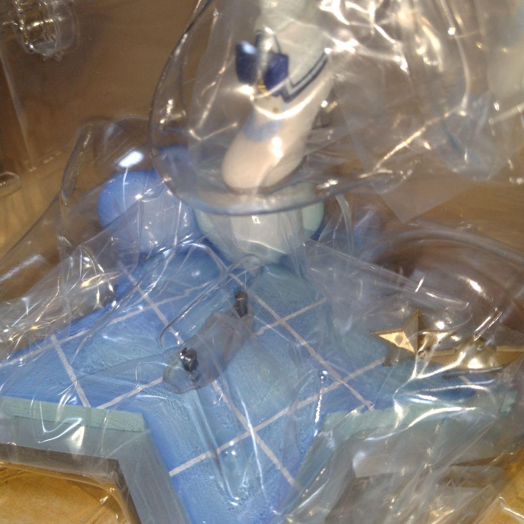 初音ミク　フィギュア