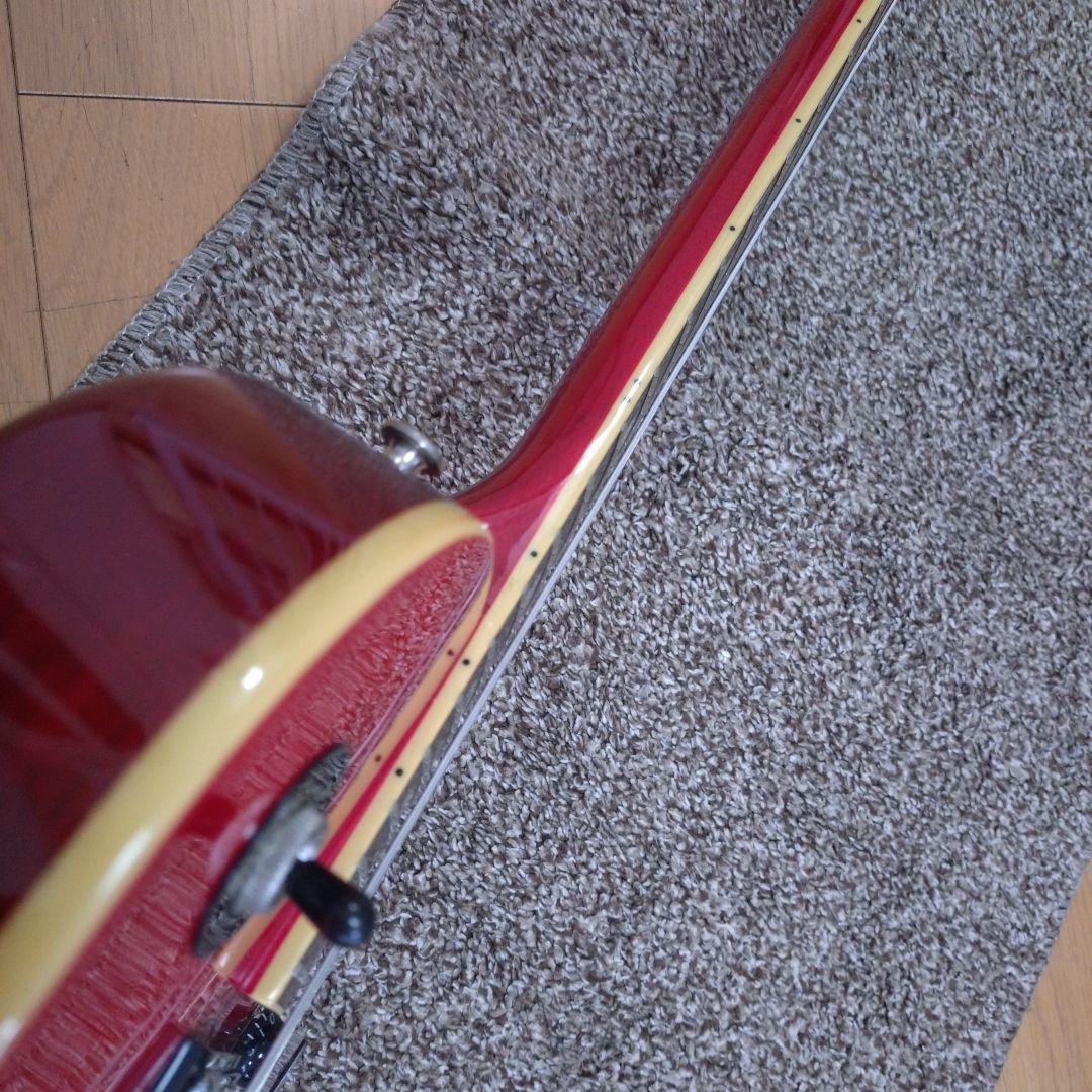 Epiphone セミアコ Alleykat エレキギター