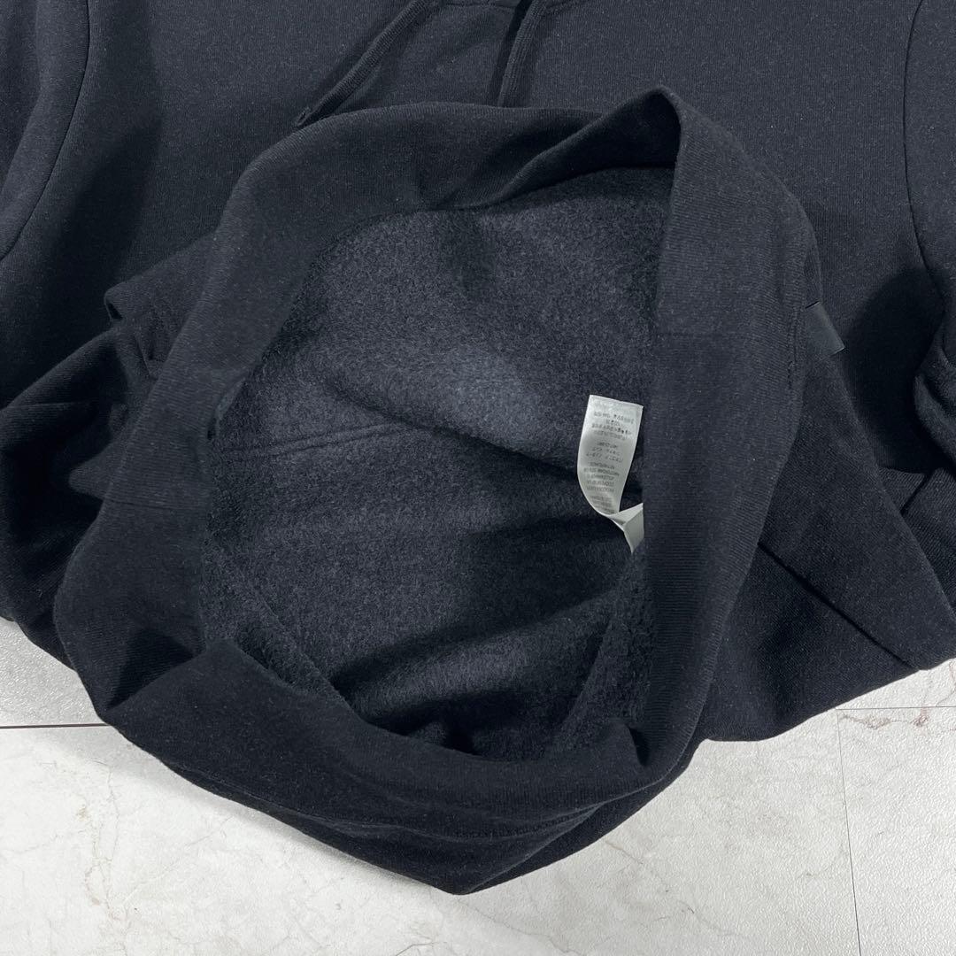 ✨美品 パタゴニア 24年モデル ロゴ パーカー 内フリース ◎保温 ブラック