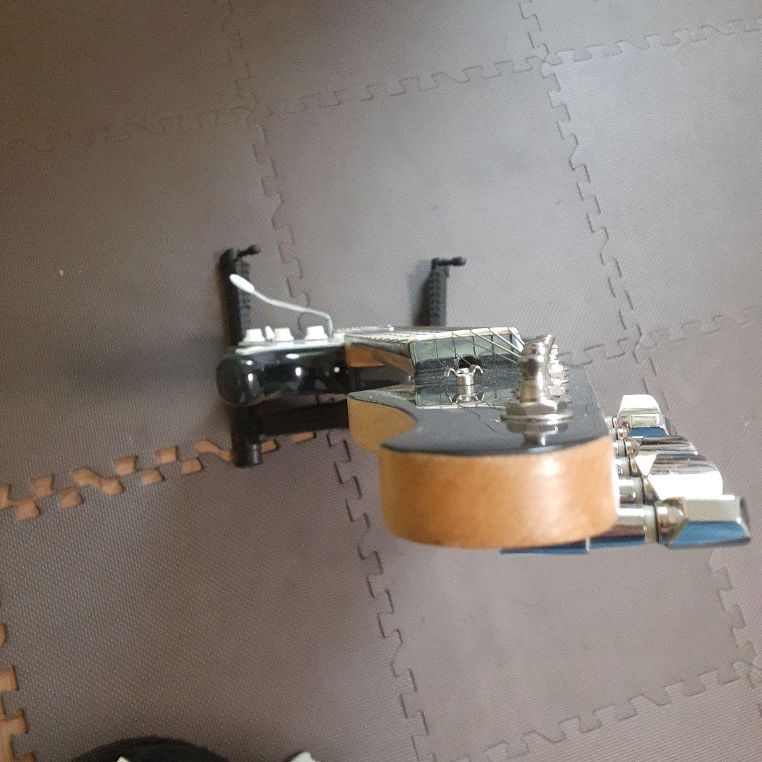 メイビス　エレキギター ブラック