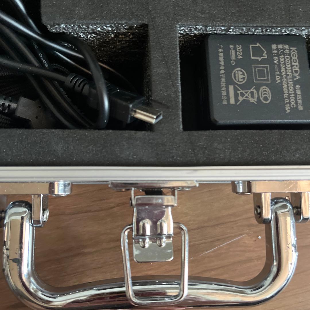 酸素濃縮器 MAF mini と酸素測定器