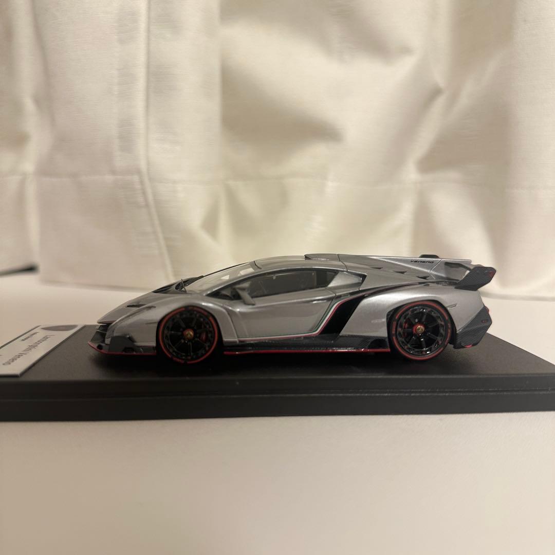looksmart ルックススマートランボルギーニ　ヴェネーノ　1/43