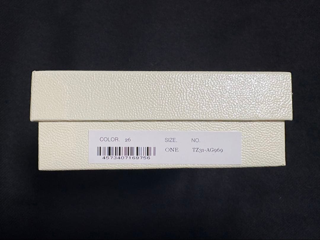 TOGA ARCHIVES Leather triangle ケース