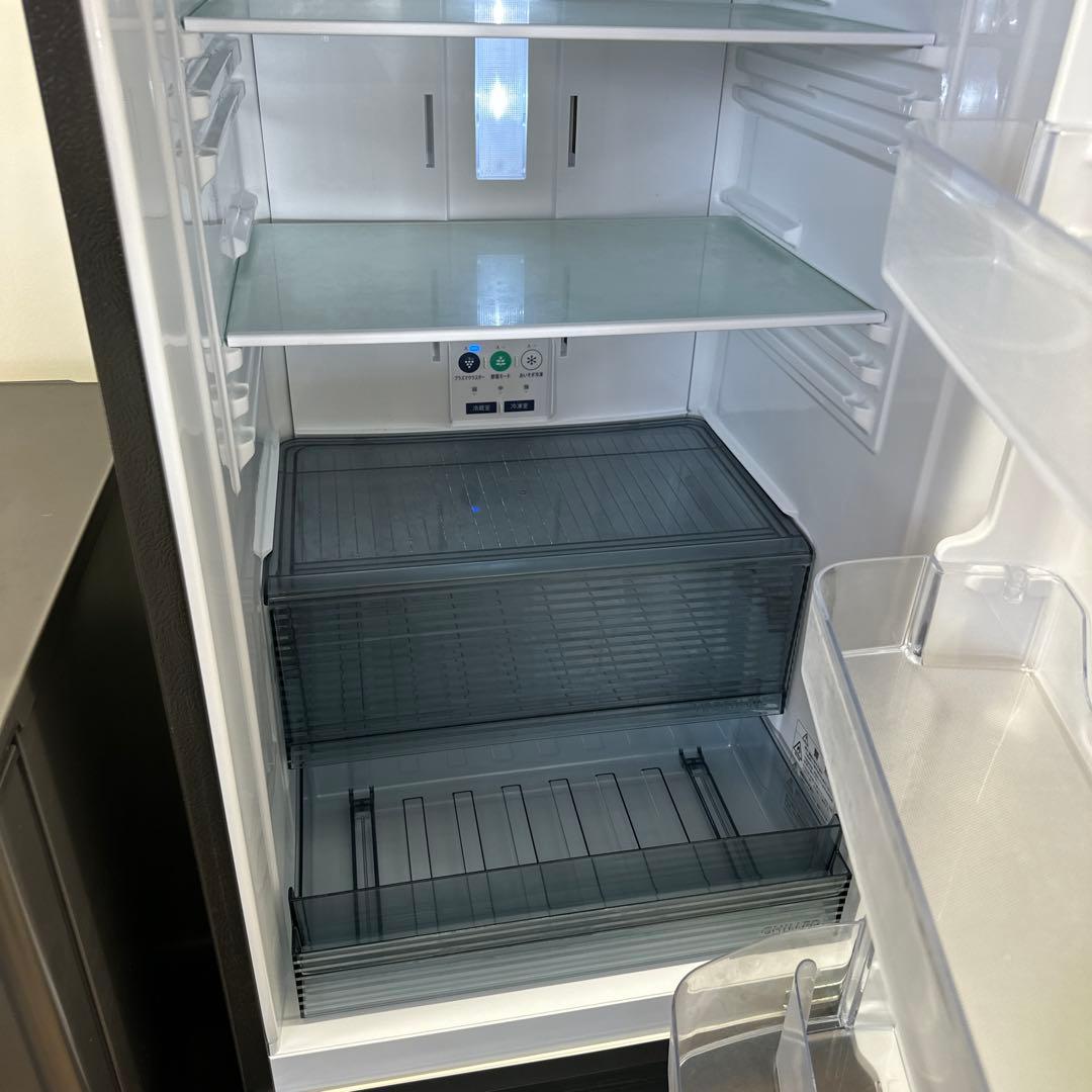 自社配送設置無料　シャープ大容量　310L 冷蔵庫　高年式　2022年
