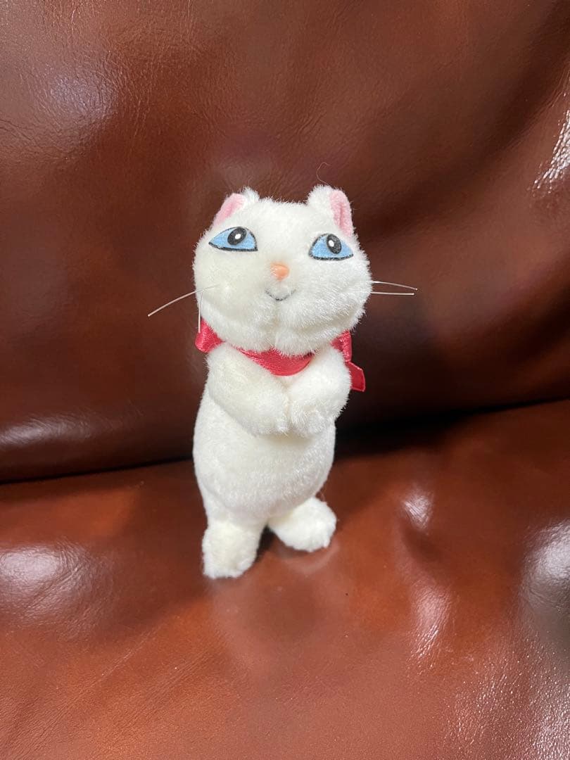 猫の恩返し ユキちゃん ぬいぐるみ - メルカリ