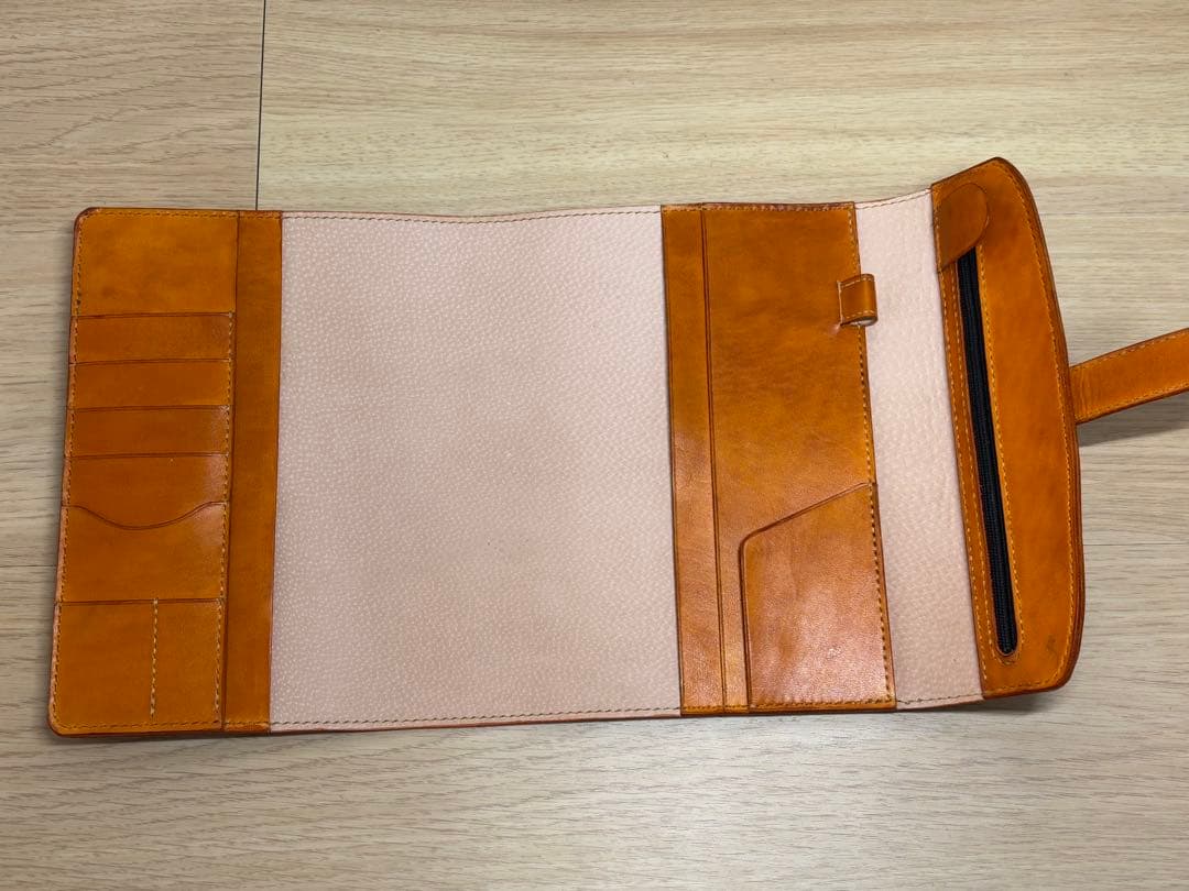 lyricページ オーダーロールペンケース・ノートカバーA5用