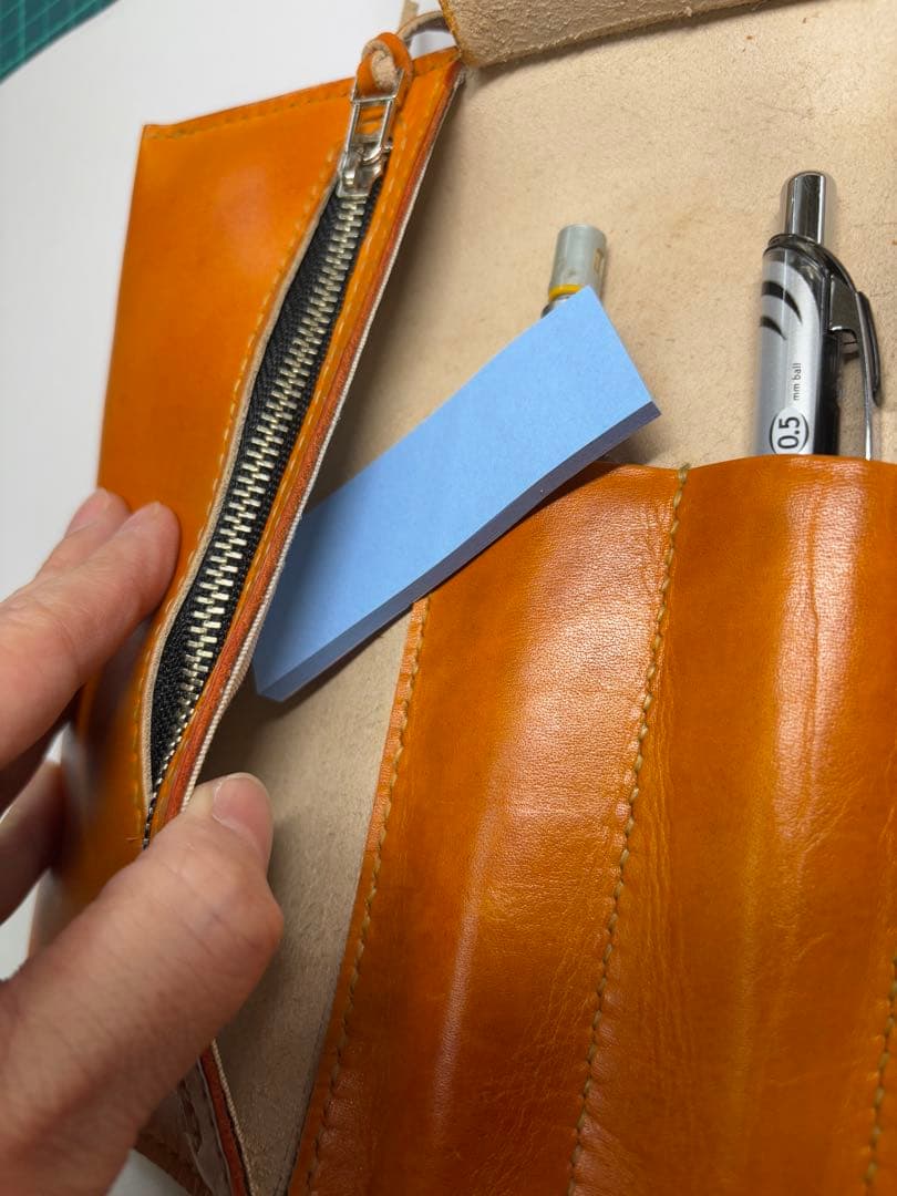 lyricページ オーダーロールペンケース・ノートカバーA5用