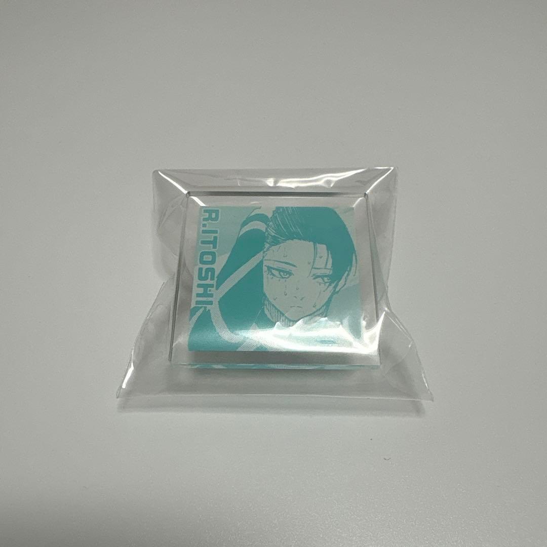 ブルーロック 糸師凛 プリンセスカフェ アクリルバッジ - メルカリ