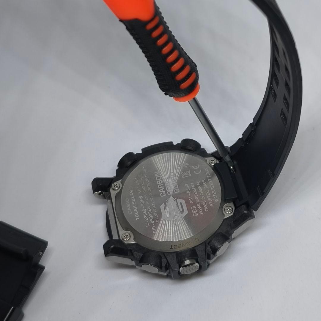 G-SHOCK GST-B300 Bluetooth搭載 タフソーラー腕時計