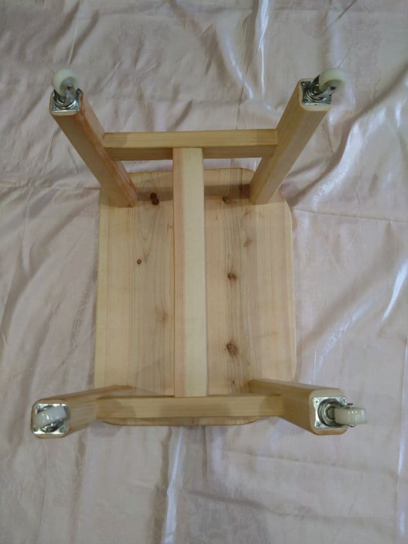 杉板のテーブル・檜の椅子セット ねこさんになります❕ 杉板