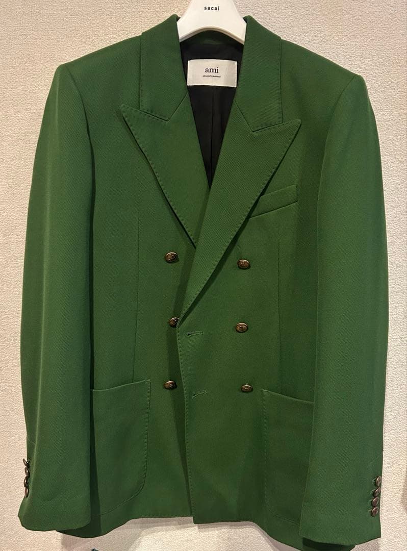 アミパリス　グリーンジャケット