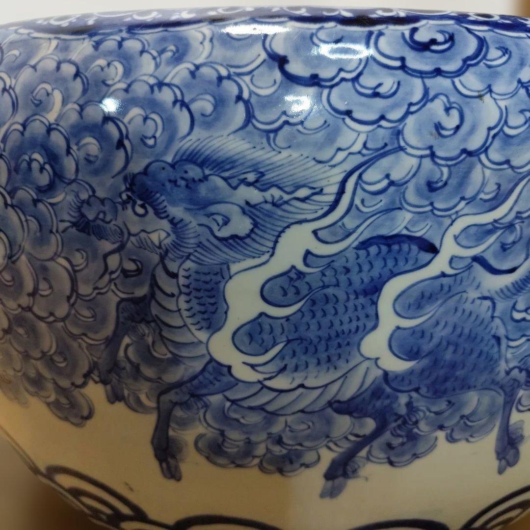 藍 手描きの雲龍模様 陶器 大きな火鉢 色絵赤玉雲龍文鉢｜展示中