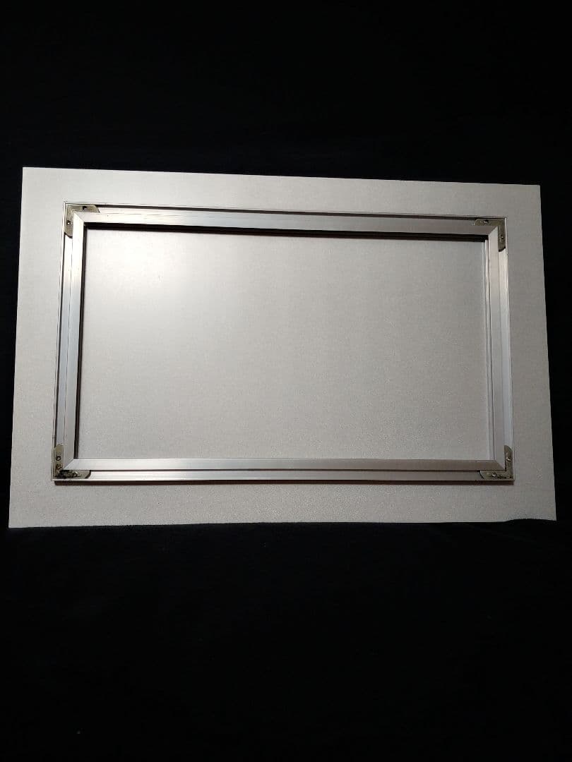 アーティストの証明写真