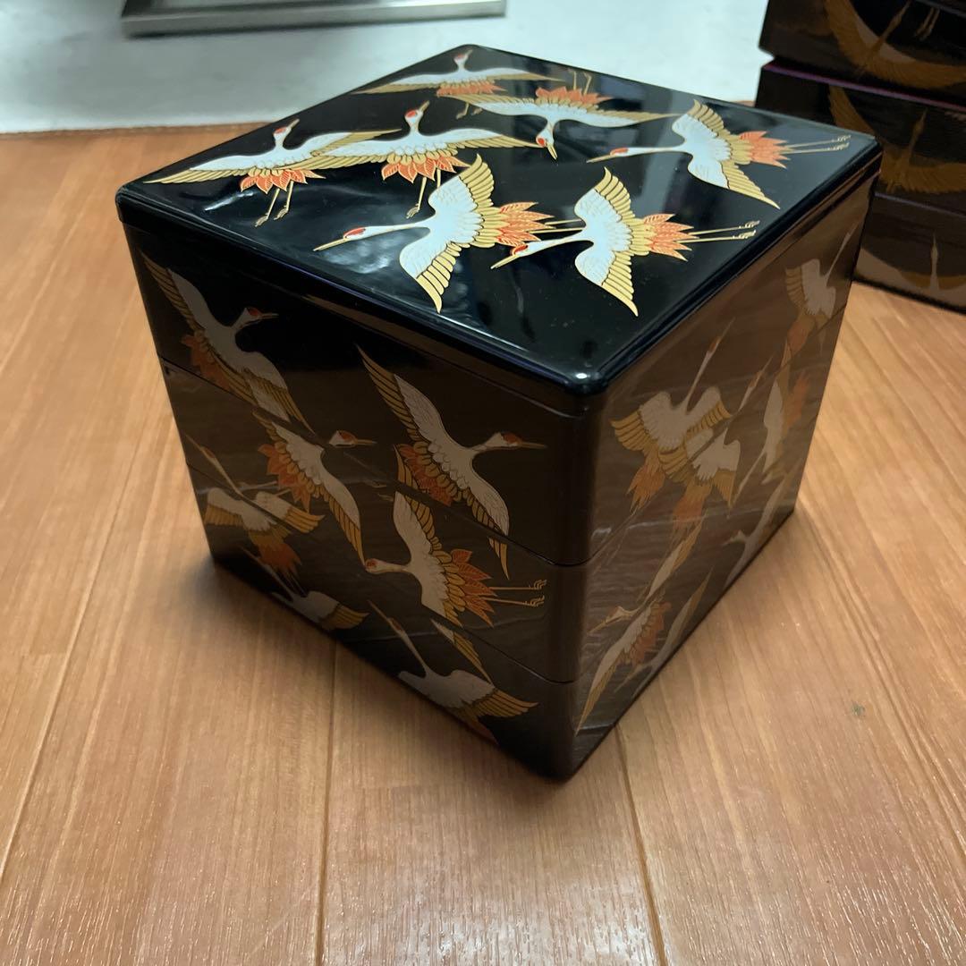 重箱 鶴と扇の装飾、3個セット