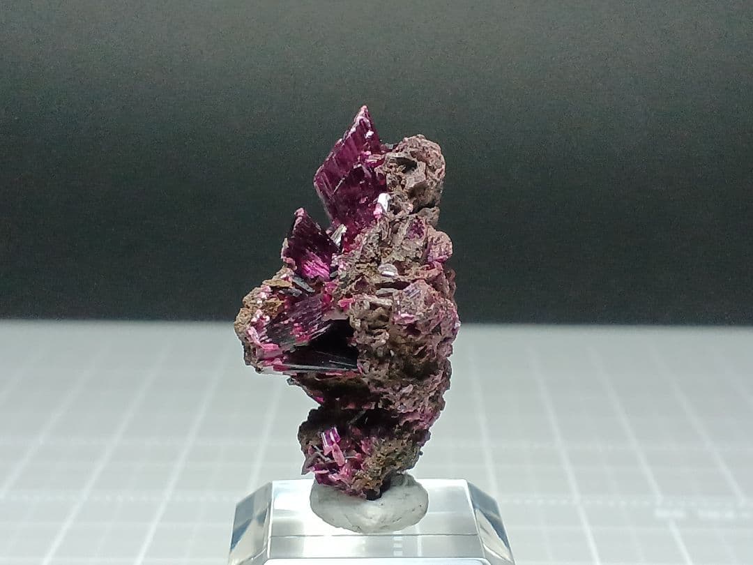 だいき様専用 エリスライト 原石 コバルト華 鉱物標本 - メルカリ