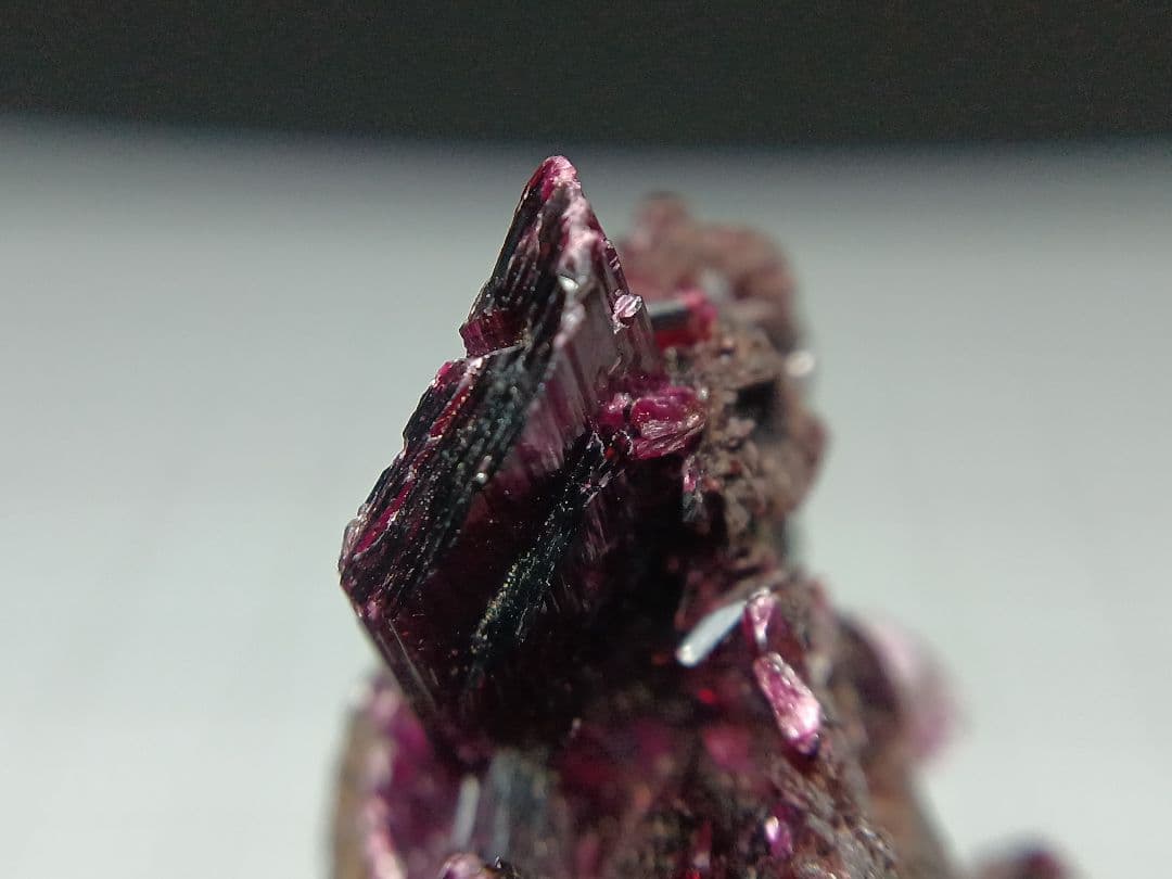 だいき様専用 エリスライト 原石 コバルト華 鉱物標本 - メルカリ