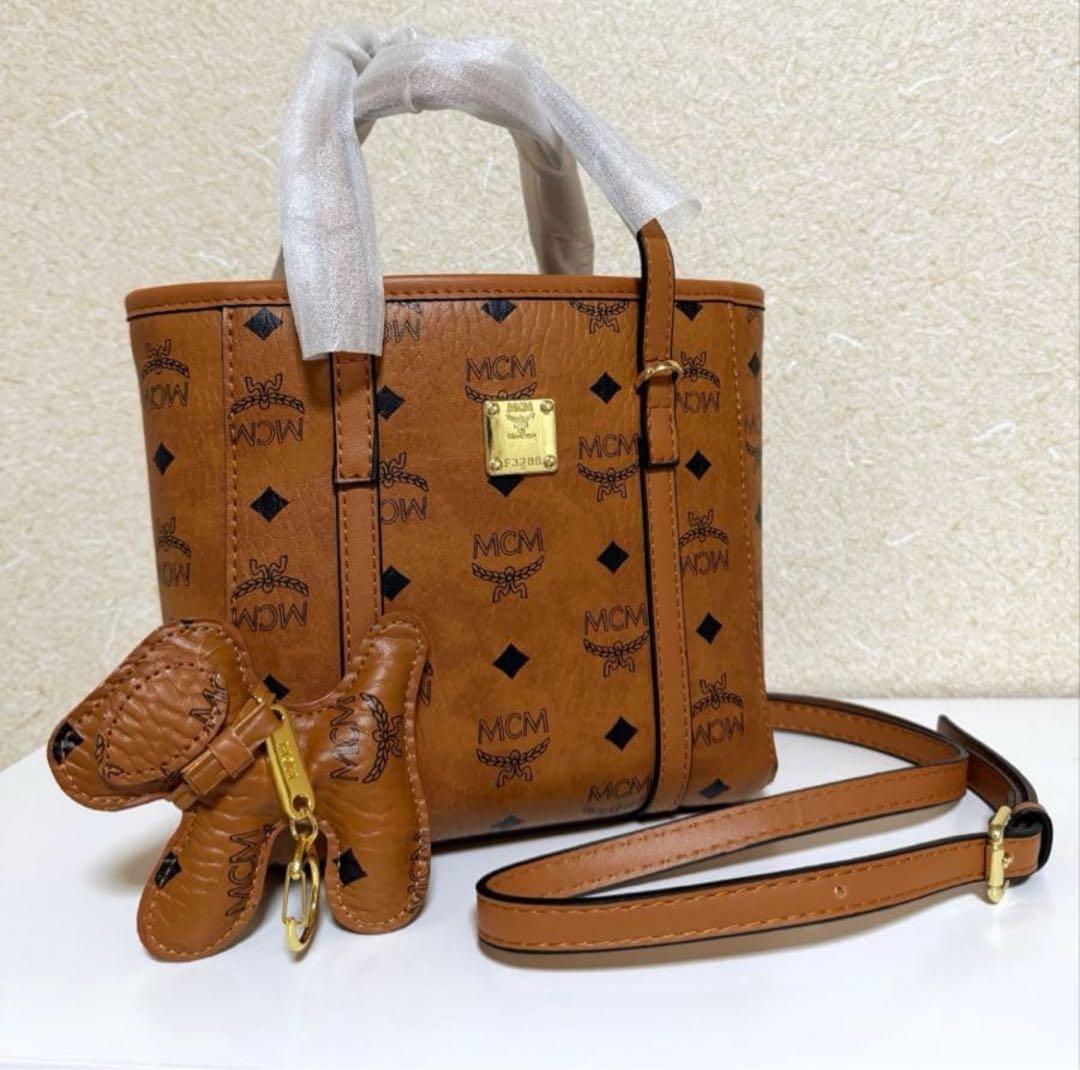 モノグラム　レザーハンドバッグ　キャラメルブラウン　ドッグチャーム付き　希少レア
