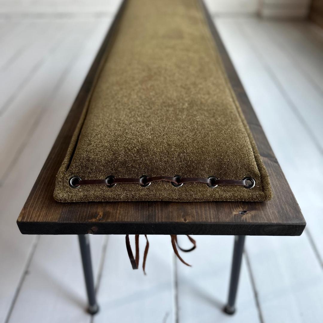 インダストリアルブランチ【クッション付きベンチ（展示品）】アイアン