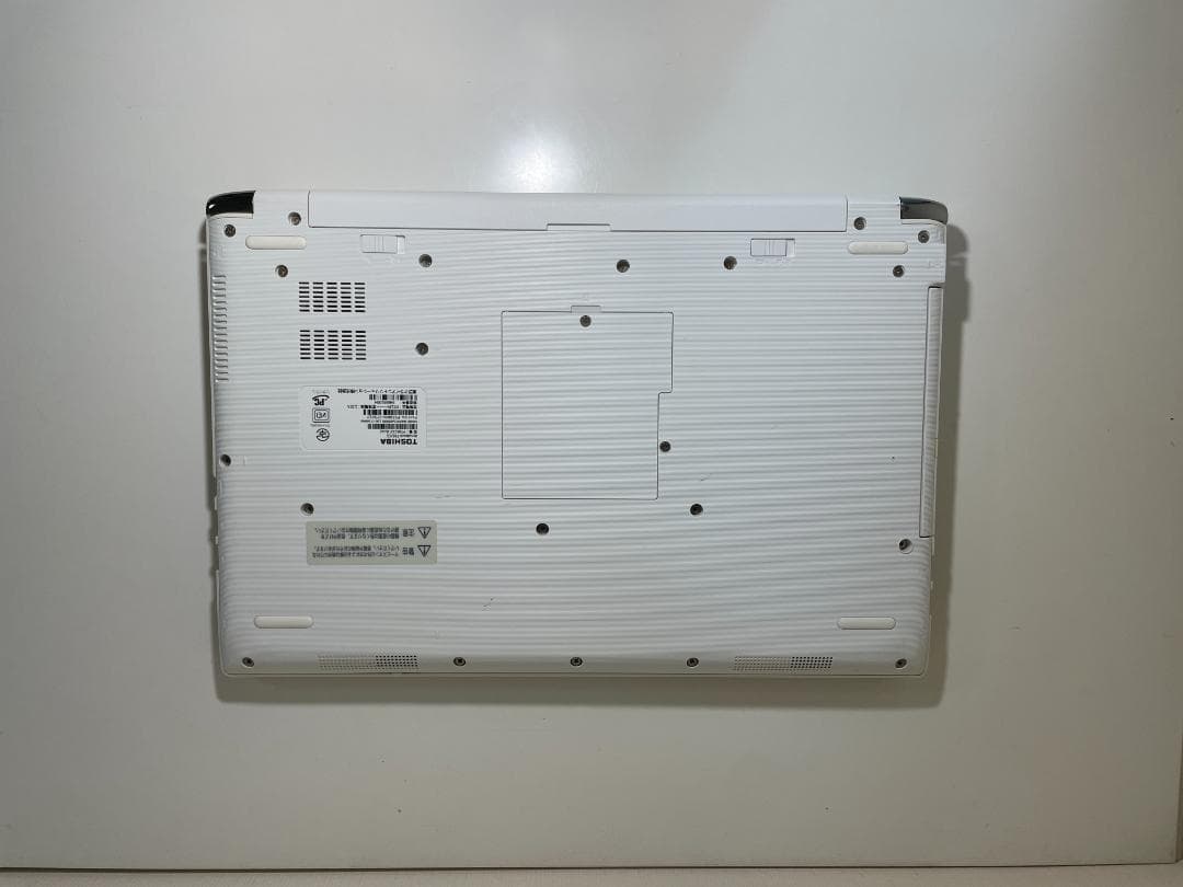 第7世代DynabookT85/CG i7-7500U SSD480G M8G - メルカリ