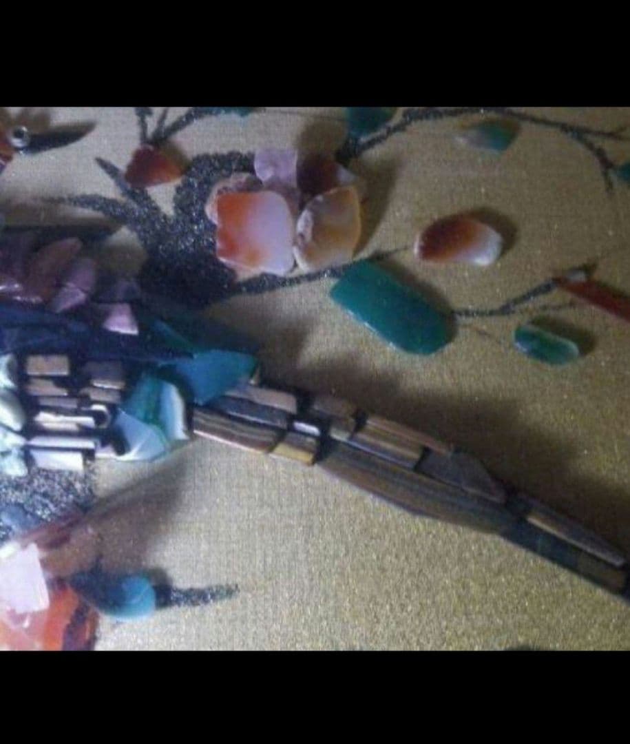 お値下げ雲峰落款いり宝石画です