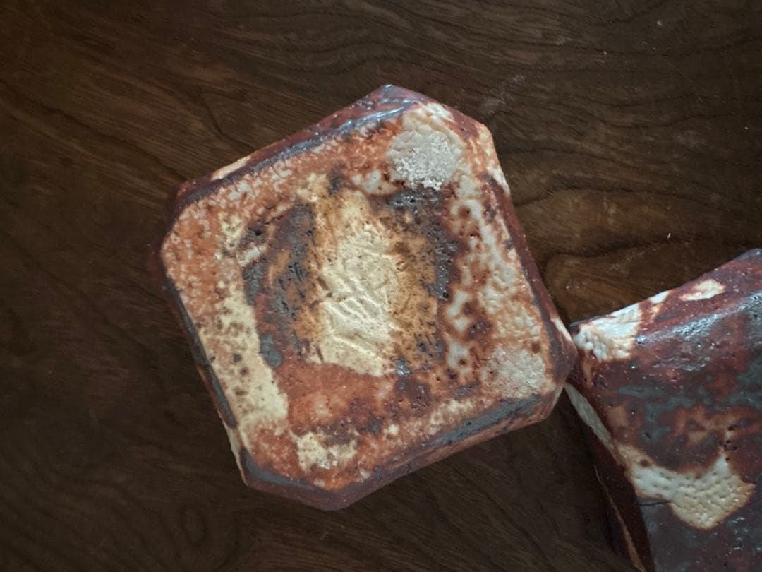 松崎健　志野香合　共箱