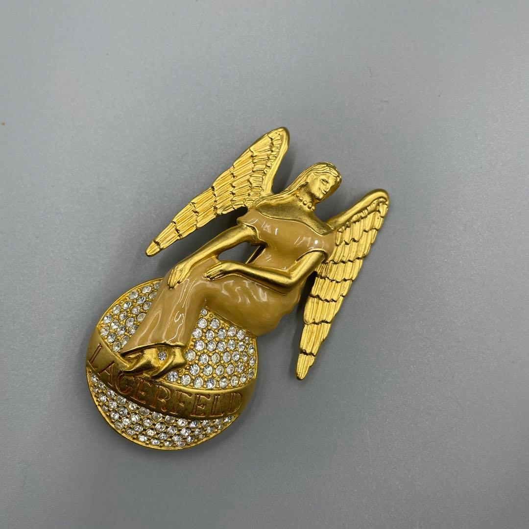 049 Karl Lagerfeld 天使のブローチ 049 Karl Lagerfeld 天使の