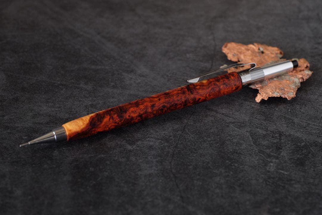 PG5木軸カスタム0213 高村杢工房 製図用シャープペンシル 極上花梨瘤