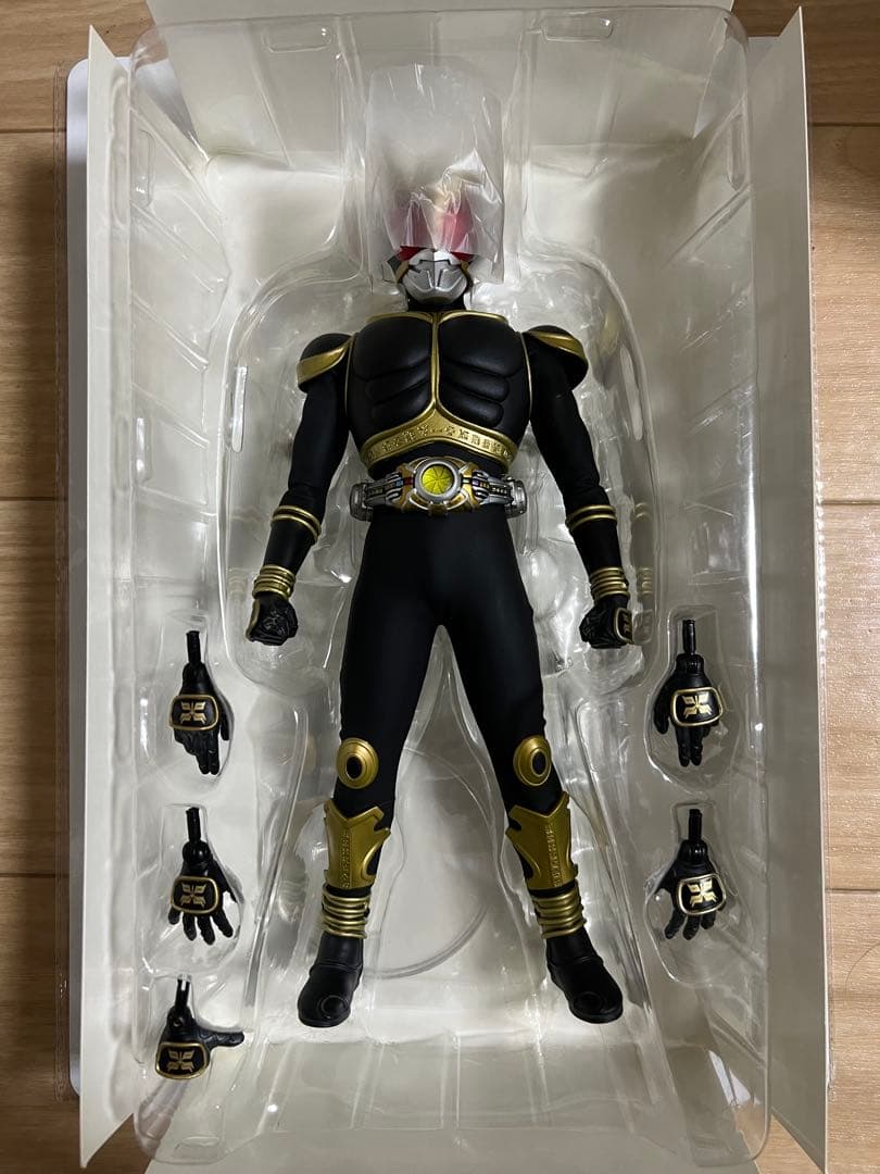 RAH 仮面ライダークウガ アメイジングマイティ 2011 デラックスタイプ