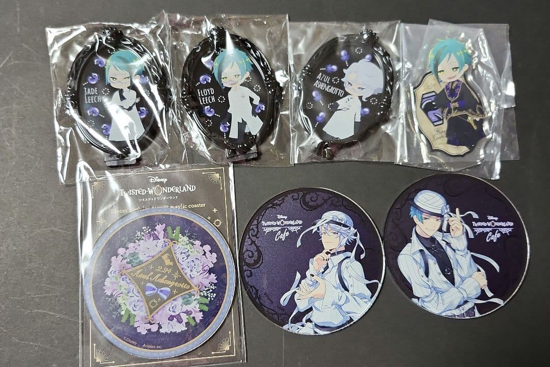 ツイステ　オクタヴィネル　フロイド　ジェイド　アズール　バラ売り可