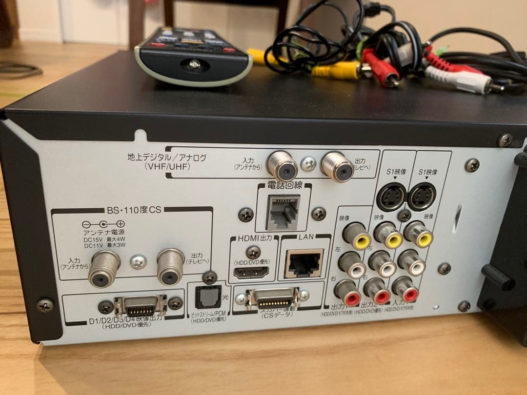 VHS 2025年問題に❗️東芝VTR一体型HDD&DVD RD-W300