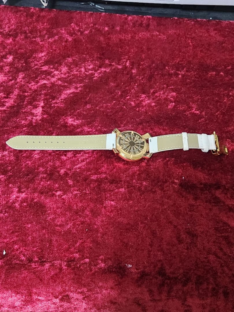 箱付 ガガミラノ マヌアーレ 5021 QZ シェル文字盤 - メルカリ