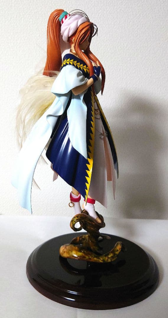 【完成品】マックスファクトリー 1/8 ベルダンディー女神服バージョン