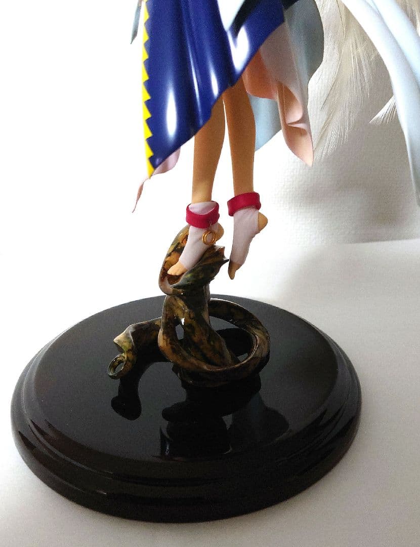 【完成品】マックスファクトリー 1/8 ベルダンディー女神服バージョン