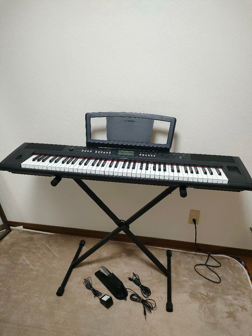 ヤマハ YAMAHA 電子ピアノ 76鍵盤 piaggero NP-V80 - メルカリ