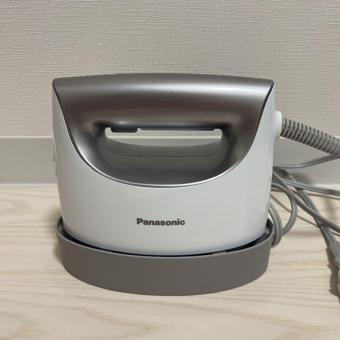 Panasonic 衣類スチーマー シルバー調 NI-FS750 Panasonic 衣類