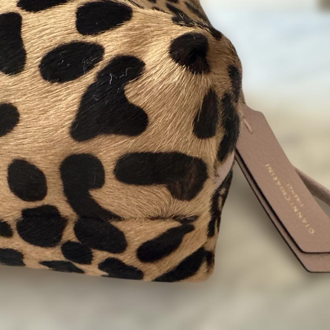 ジャンニキャリーニ ヒョウ柄ショルダーバッグ