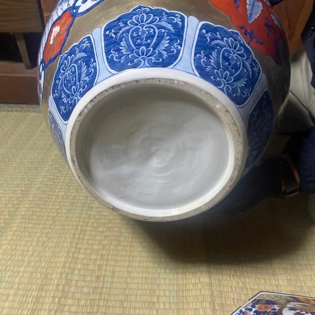 金色装飾の陶器の壺 大型 壺