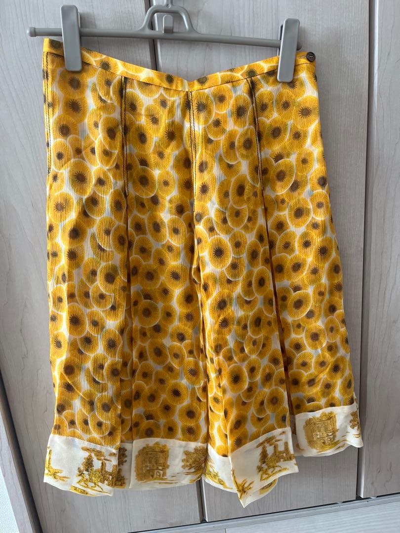 HERMÈS ひまわり柄 イエロー フレアスカート プリーツスカート 34