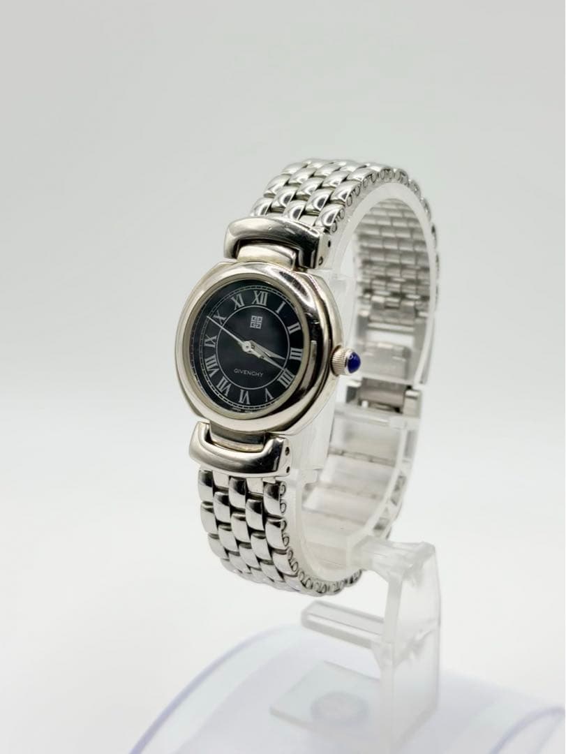 Givenchy ジバンシー レディースクォーツ