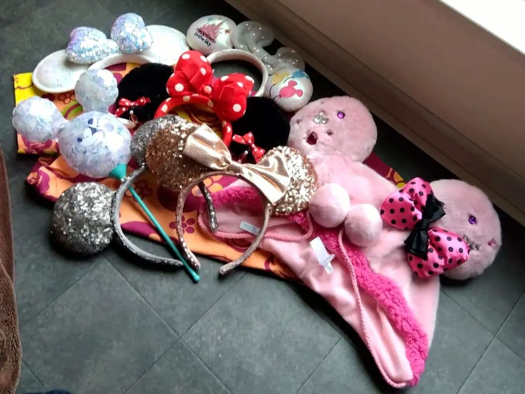 ディズニー ミニー 手袋付きマフラー ファンキャップ 匿名配送