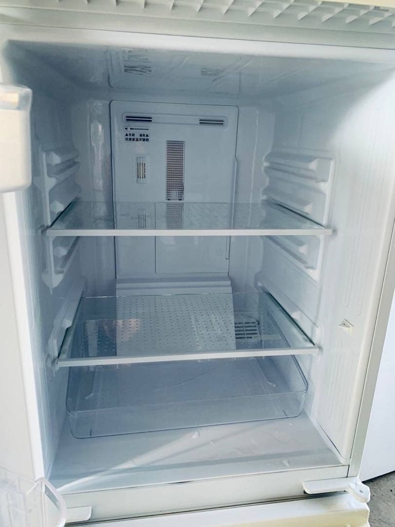 ♢SHARP ノンフロン冷凍冷蔵庫【2016年製】SJ-C14B-W 生活家電